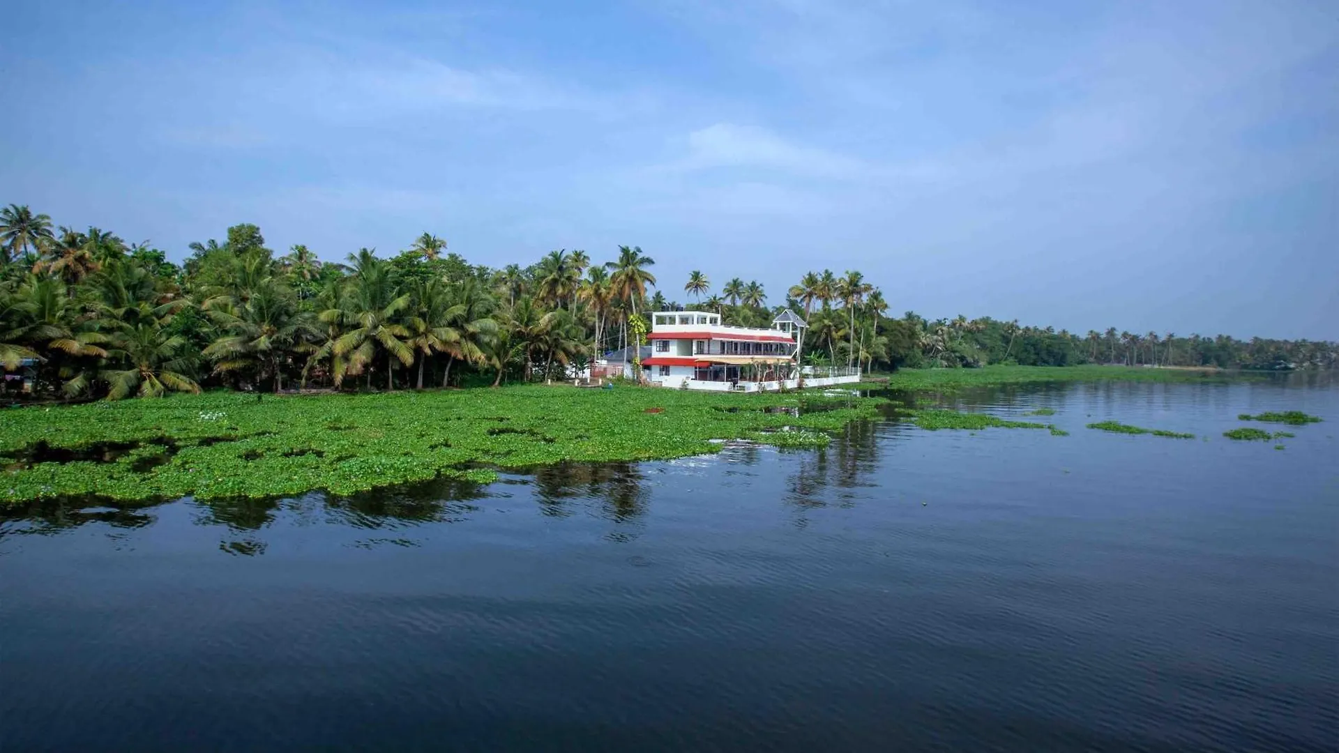 Vembanad Village Backwater Resort Alappuzha