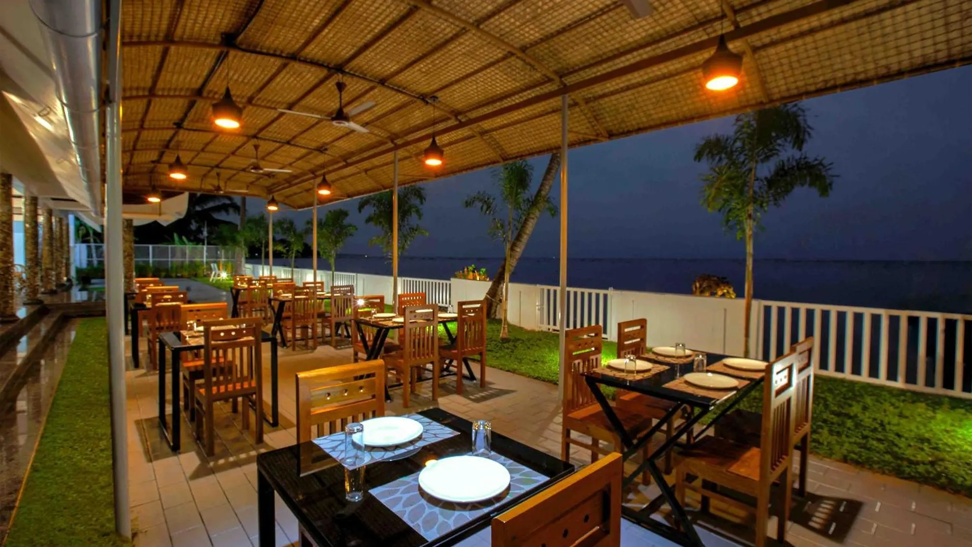 Vembanad Village Backwater Resort Alappuzha