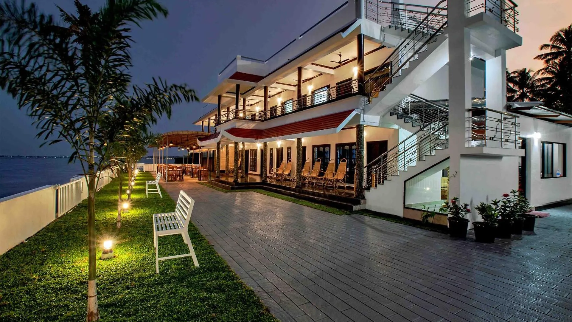Vembanad Village Backwater Resort Alappuzha 0*,