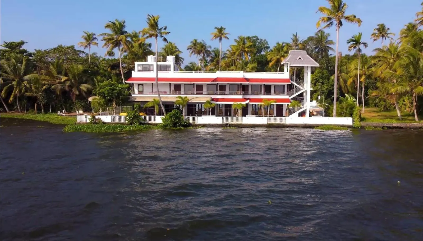 Vembanad Village Backwater Resort Alappuzha 0*,
